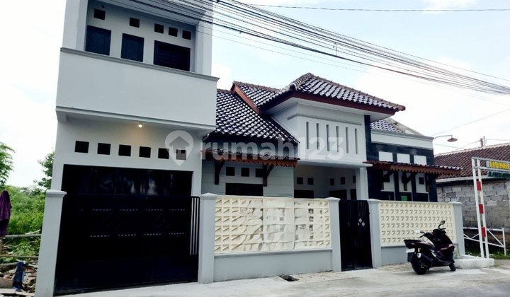 1.5 Story Strategic House in Colomadu, Karanganyar