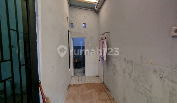 Rumah Second Bagus di Perumahan Gumpang Kartasura 2