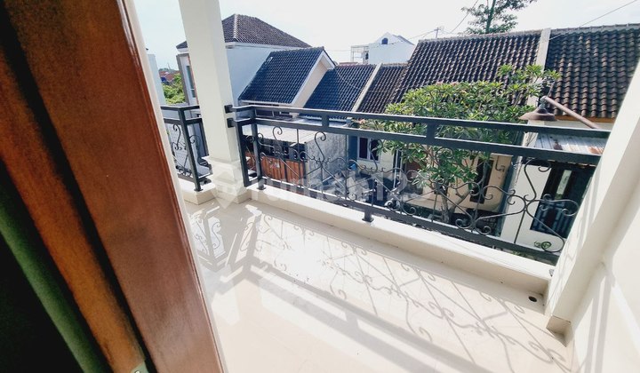 Rumah Cantik 2 Lantai Finishing Di Sukoharjo 2