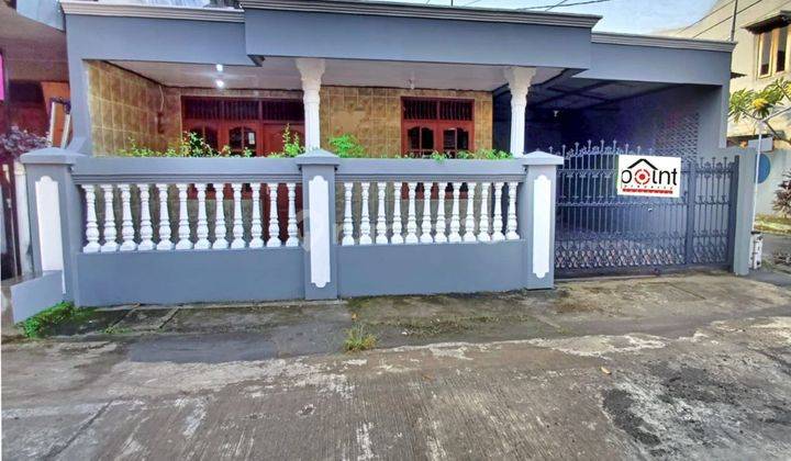 Rumah Bagus Dekat Rs Jih Solo Di Baturan 1