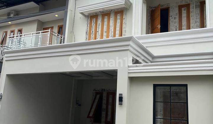 Rumah Mewah 2 Lantai Dekat Rs Oen & Al Azhar Solo Baru Rumah Mewah 2 Lantai Dekat Rs Oen & Al Azhar Solo Baru