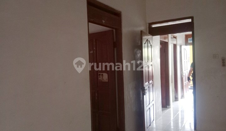 Strategic House Near Alila Hotel in Surakarta Strategic House Near Alila Hotel in Surakarta