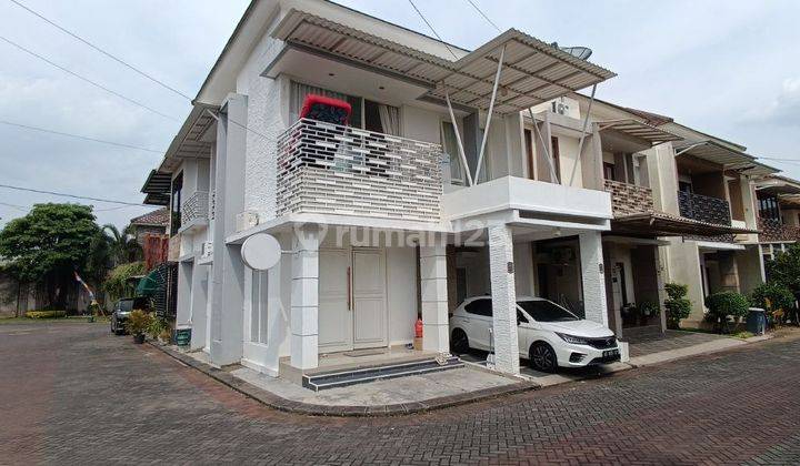 Rumah Mewah Hook Nyaman Lingkungan Cluster Elite One Gate System  1