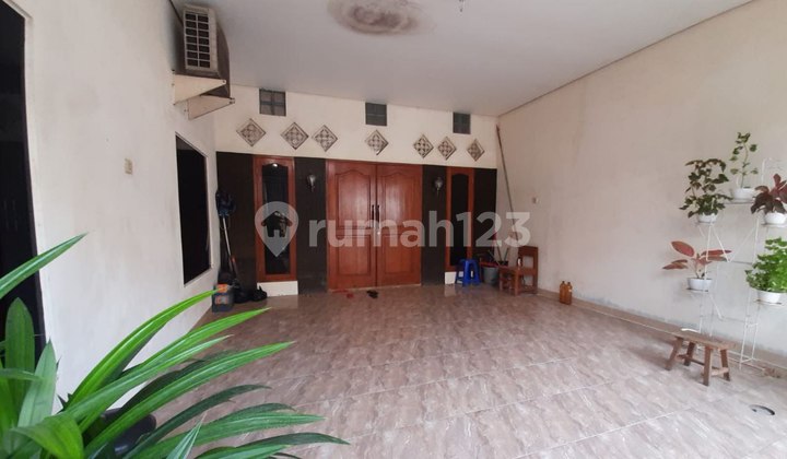 Rumah Nyaman di Solo Kota Surakarta Banjarsari 2