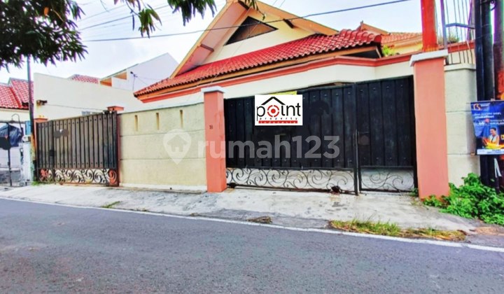 Rumah Strategis 2 Lantai Tengah Kota Solo