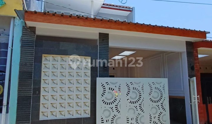 Rumah Baru 1.5 Lantai Furnish Dekat Bandara Solo Rumah Baru 1.5 Lantai Furnish Dekat Bandara Solo