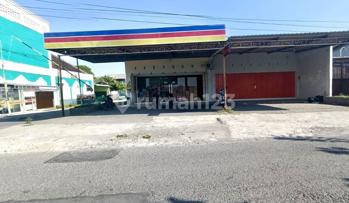 Jual Cepat Ruko Strategis Tepi Jalan Ramai 1