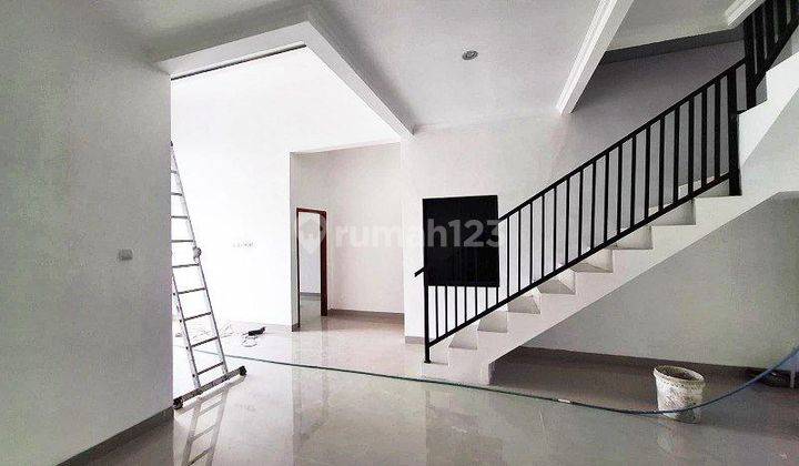 Rumah Modern Minimalis Cantik Siap Huni Di Cluster Solo Baru 2