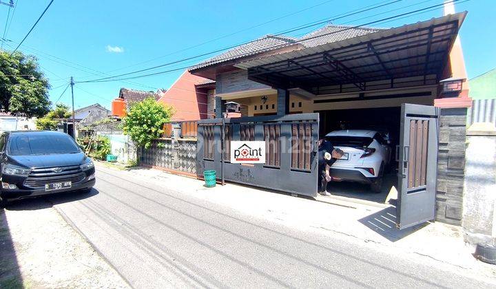 Rumah Mewah 1 Lt Bagus Luas Di Banyuanyar Dekat Jalan Raya 2