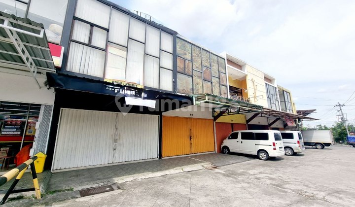 Strategic 2-Story Shophouse on Jln Raya Ngresep 2