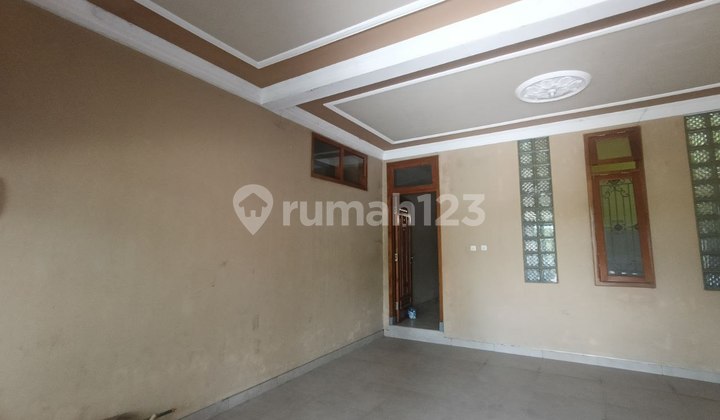 Rumah Asri Dan Luas Kwalitas Bagus Selangkah Ke Jln Raya  2