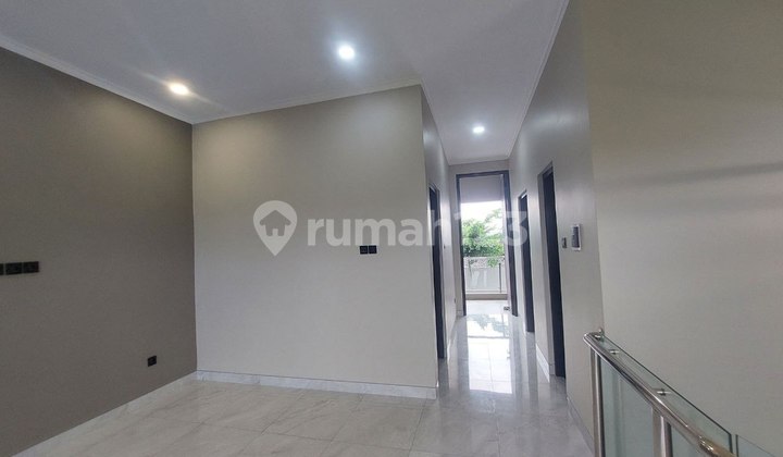 Rumah Lingkungan Cluster Mewah Cantik Menawan 2