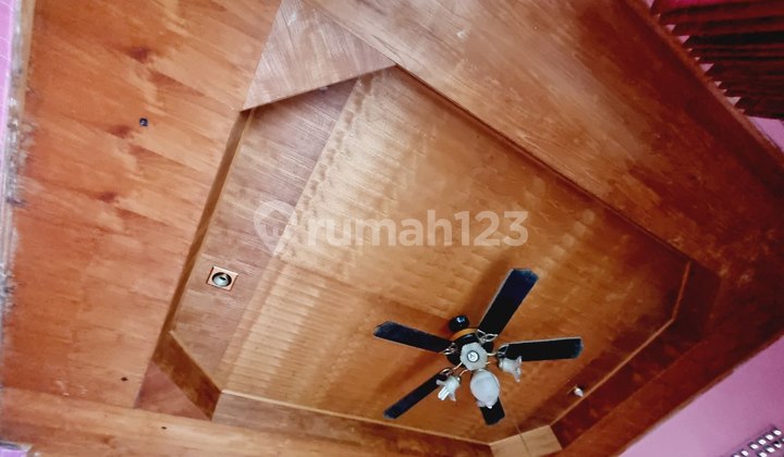 Rumah Second Luas Tengah Kota Serengan Kota Solo 2