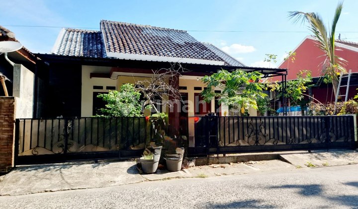 Rumah Cantik Siap Huni Nyaman Di Ds Gendongan Rumah Cantik Siap Huni Nyaman Di Ds Gendongan