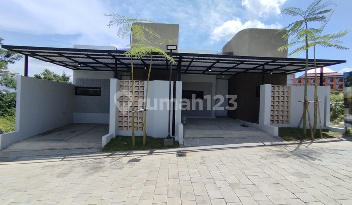 Rumah Baru Indent Moderen Gondangrejo Karanganyar