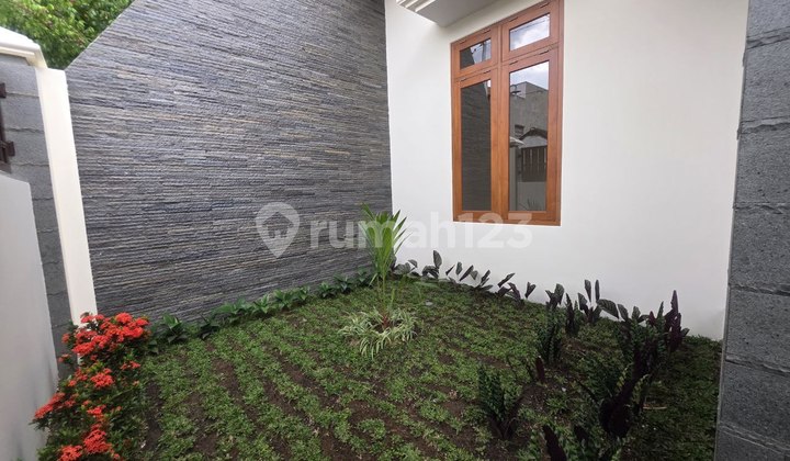 Rumah Bagus Mewah 1 L Luas Di Sumber Banjarsari 2