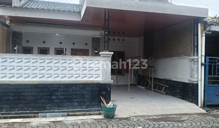 Nice House Full Renov 90% (Almost Finished)