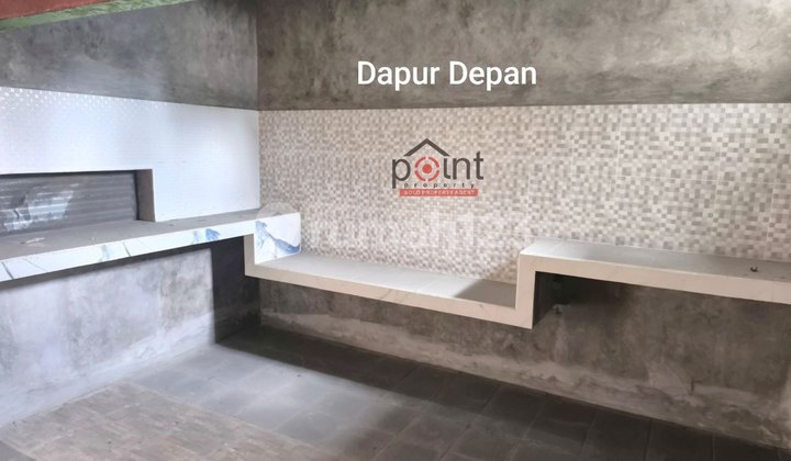 Spacious Strategic Business Space Suitable for Culinary/Coffee in Downtown Solo Spacious Strategic Business Space Suitable for Culinary/Coffee in Downtown Solo