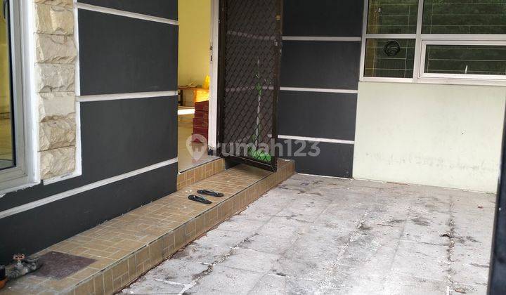 Rumah disewakan siap Huni Graha Tirta waru Surabaya selatan