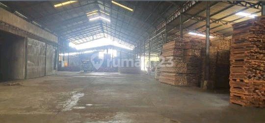 Disewakan Gudang Luas 6000 Meter Mayjen Sungkono Kebomas Gresik 2