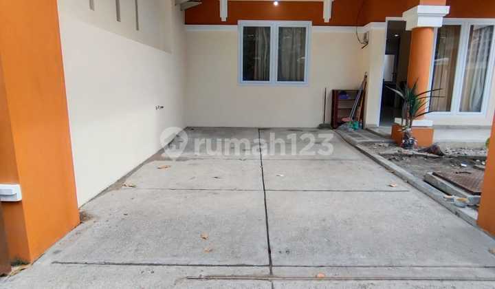 Disewakan Rumah Perumahan Graha Tirta Waru Sidoarjo 2