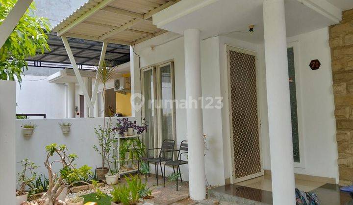 Disewakan Full Furnish Jalan Tirta Bromelia Waru Sidoarjo  2