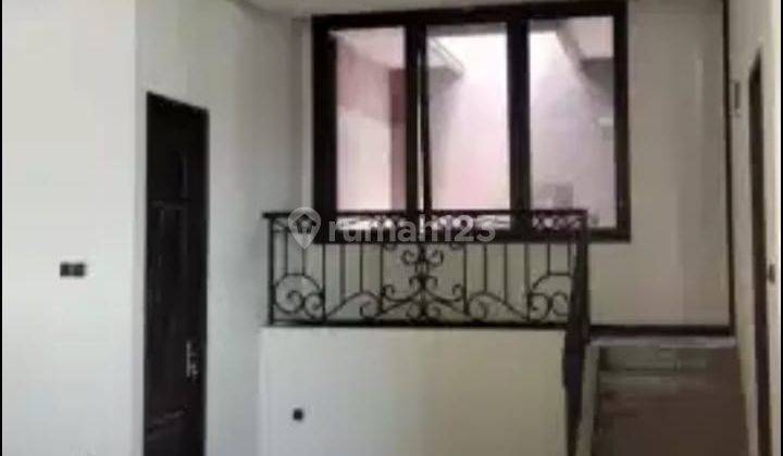 Disewakan Rumah Jalan Prapen Indah Timur Surabaya  SIU.A244 2