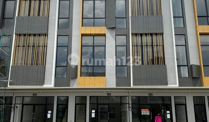 For Rent: Eastern Park Shophouse, Sukolilo, Surabaya