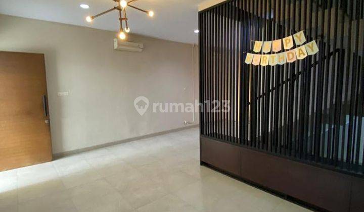 Dijual Rumah Tomang Baru Renov 1