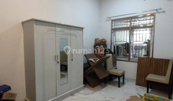 Rumah Mainroad Bisa Di Pakai Kantor  Di Taman Holis Indah 1 Bdg 2