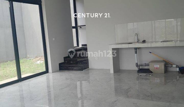 Rumah Baru 2 Lantai Minimalis Siap Huni Di Kota Baru Parahyangan 2