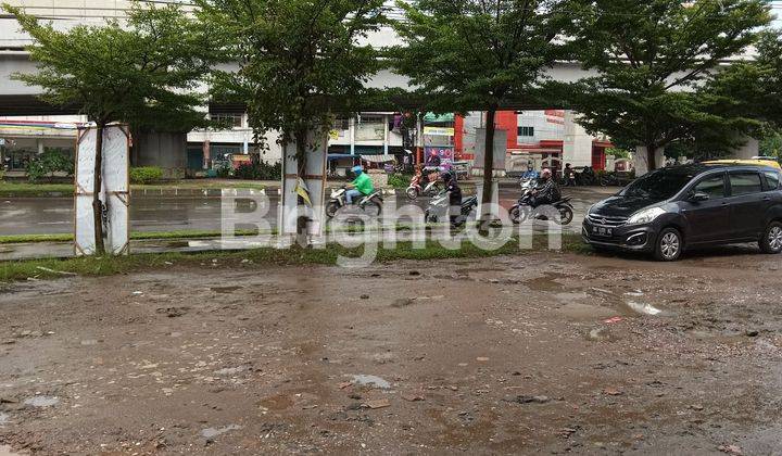 RUKO STRATEGIS  3 PINTU GANDENG PLONG 2