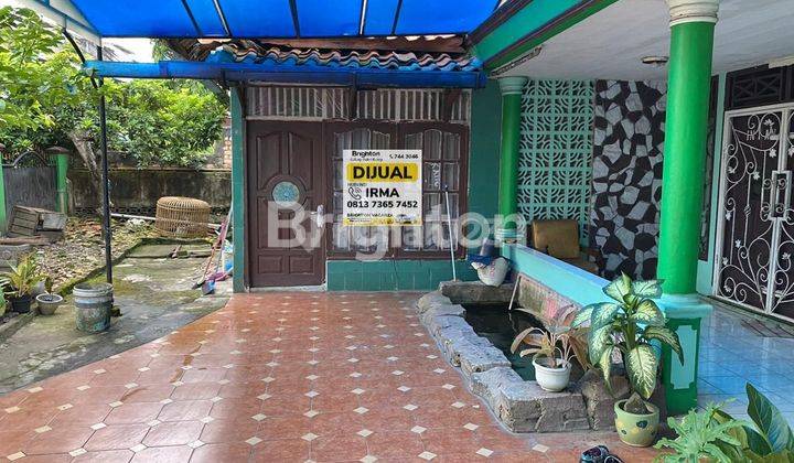 rumah plus kosan 10 pintu dipusat kota, sangat strategis, bebas banjir. 1