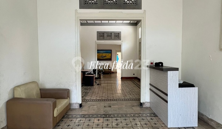 Dijual Rumah di Jl Raya Darmo Surabaya Pusat