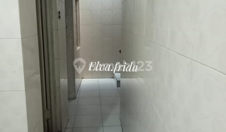 Cheap Business House for Sale in Petemon Timur, Central Surabaya 2