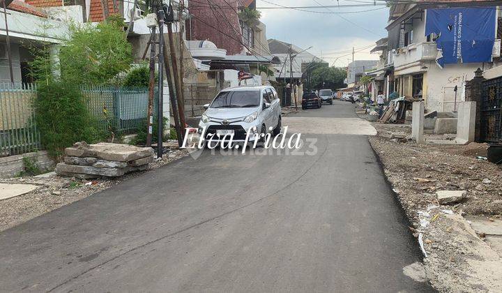 Dijual Murah Rumah Pusat Kota di Jl Rokan Surabaya 2