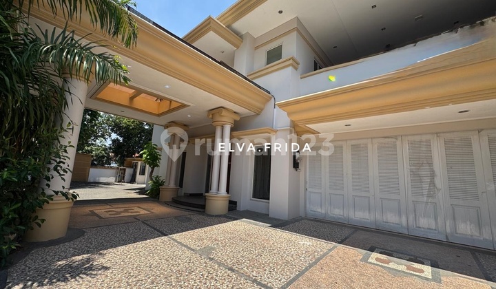 Disewakan Rumah Hook Komersial di Jl Cokroaminoto Jl Teuku Umat Surabaya Disewakan Rumah Hook Komersial di Jl Cokroaminoto Jl Teuku Umat Surabaya