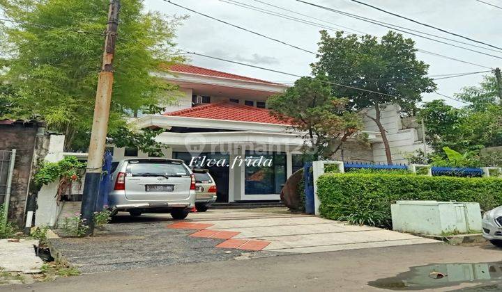 Disewakan Murah Rumah Ex Kantor di Jl Anwari Surabaya Pusat 1