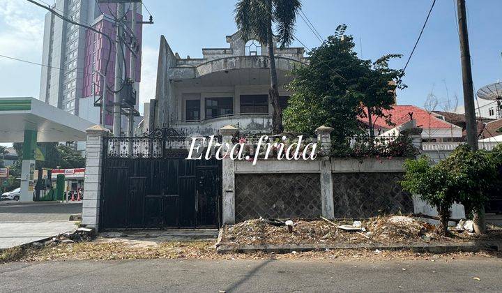 Dijual Rumah Hitung Tanah SHM Strategis di Jl Jawa Surabaya 1