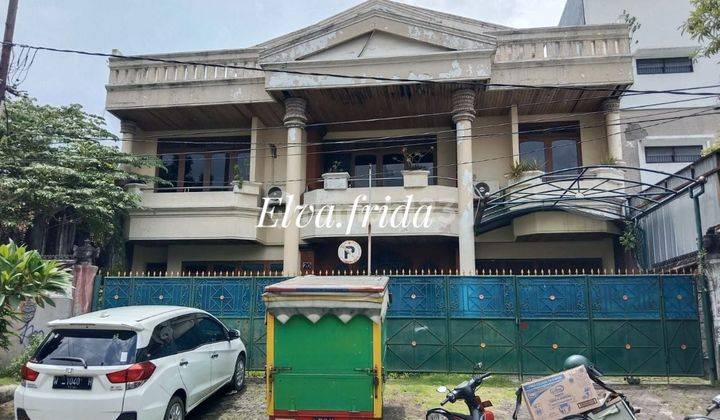 Dijual Murah Rumah di Jl Widodaren Tengah Kota Surabaya 1