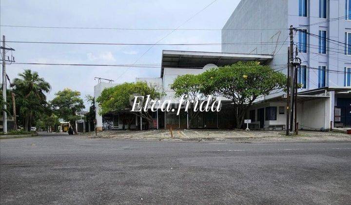 Dijual Rumah Pusat Kota di Jl Wr Supratman Surabaya 1