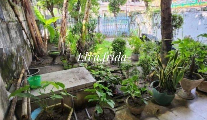 Dijual Rumah Hitung Tanah di Jalan Majapahit Surabaya Pusat 2