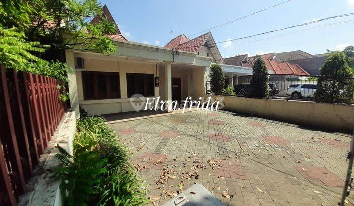 Dijual Rumah di Jl Mh Thamrin Tegalsari Puat Kota Surabaya 1