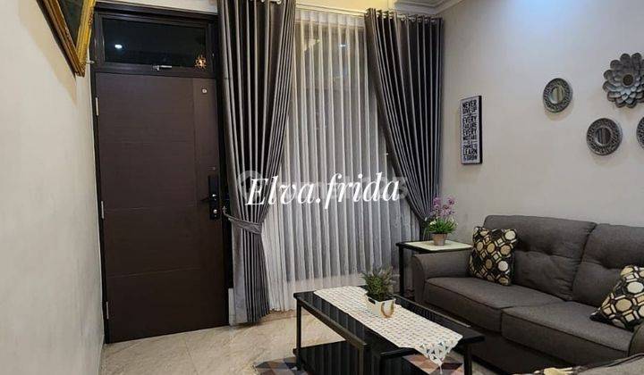 Dijual Rumah 2 Lantai Semi Furnish di Ketintang Madya Surabaya 2