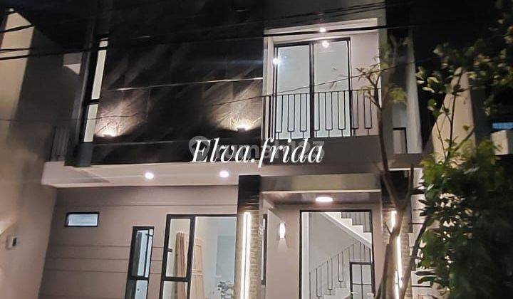 Dijual Rumah Tropical Modern di Gayungsari Barat Surabaya 1