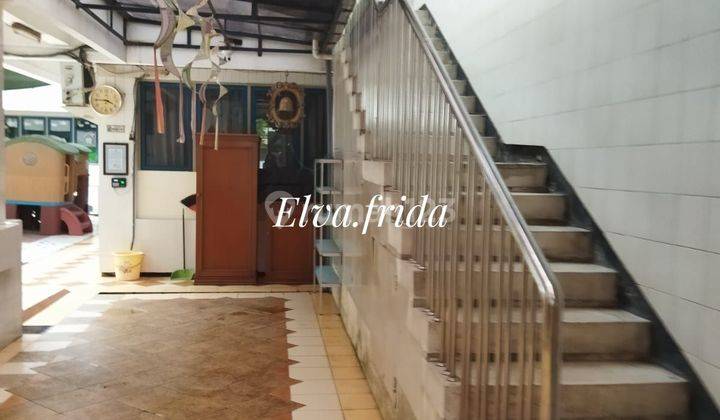 Dijual Rumah 2 Lantai Pusat Kota di Jl Kartini Surabaya 1