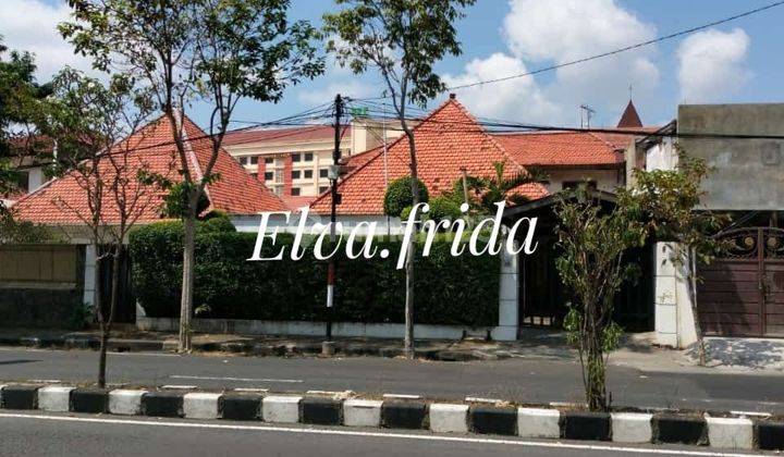 Dijual Langka Rumah di Jl Kutai Darmo Surabaya Pusat 1