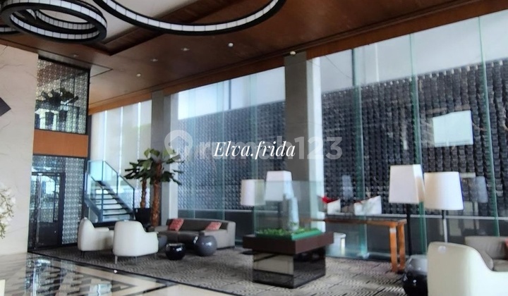 Strategic Building for Sale on Jl Embong Kenongo, Central Surabaya 1