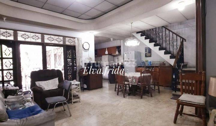 Dijual Rumah Siap Huni di Nol Jalan Kutai Surabaya Pusat 1