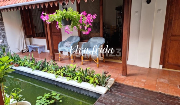 Dijual Cepat Rumah Lama di Jalan Bedadung Surabaya Pusat